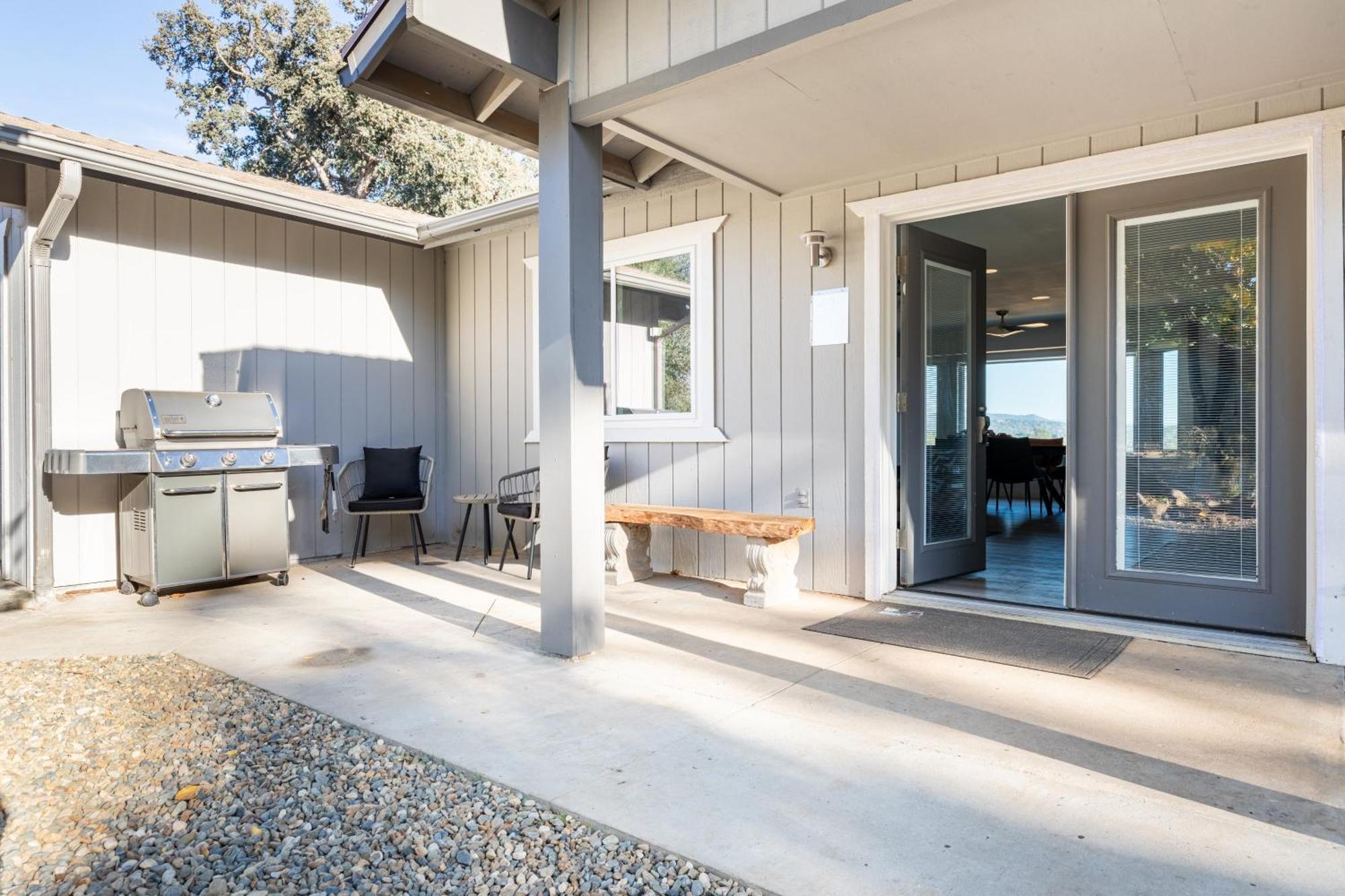 Rolling Oaks Ranch - 200 Acres Of Lakeside Beauty & Countryside Serenity Mariposa Zewnętrze zdjęcie